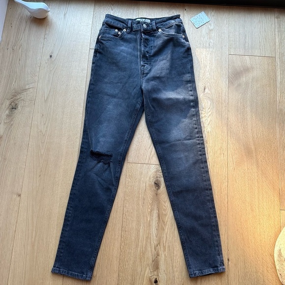 NWT FREE PEOPLE ZURI WASHED BLACK  MOM JEANS - 26 - Picture 10 of 17